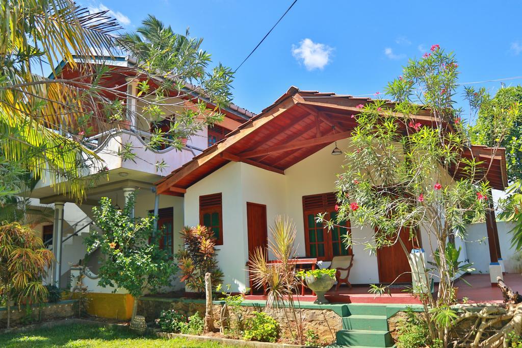 Bed and Breakfast Panorama Rock Cafe Тангалле Номер фото