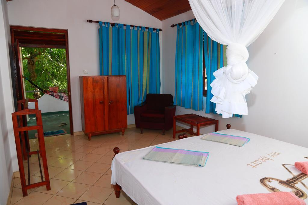 Bed and Breakfast Panorama Rock Cafe Тангалле Номер фото